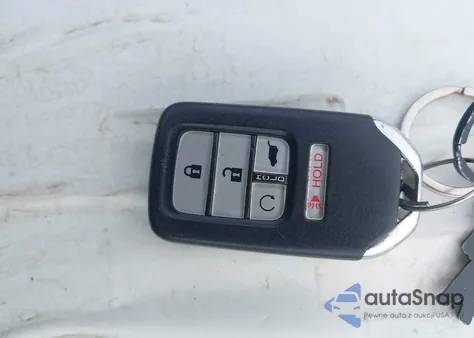 2017 Honda Cr-V z USA, uszkodzony, nr VIN 2HKRW2H83HH679238